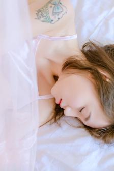 十月围城mp4下载电影完整版